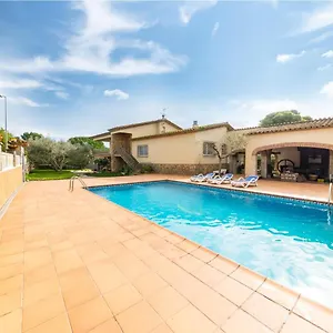 https://nuria-lescala.topcostabravahotels.com